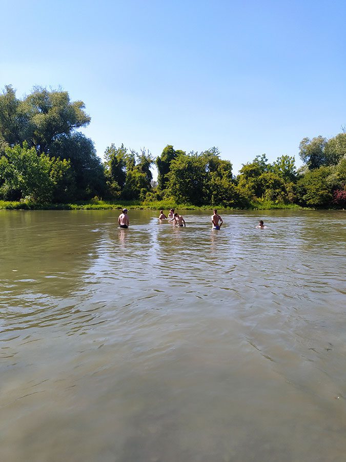 swimming team on the raft